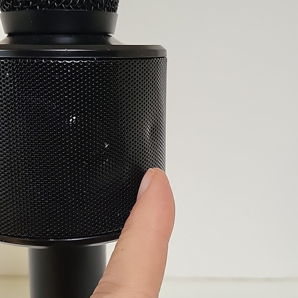 Core Innovations Wireless Bluetooth Karaoke Microphone w/ Speakers KRMC101BL