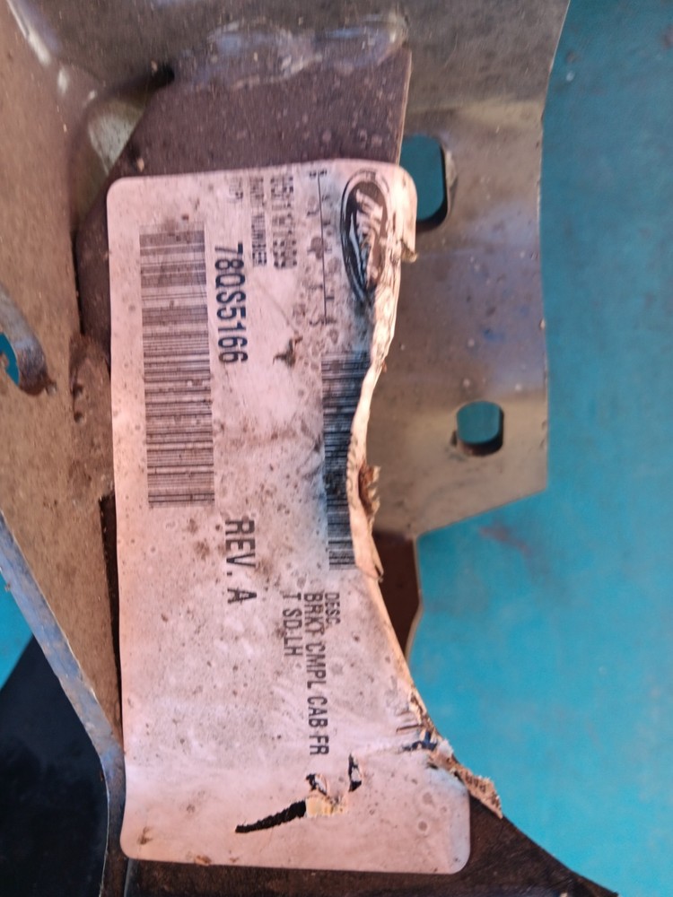 New OEM Complete LH Front Cab Bracket for Mack 78QS5166