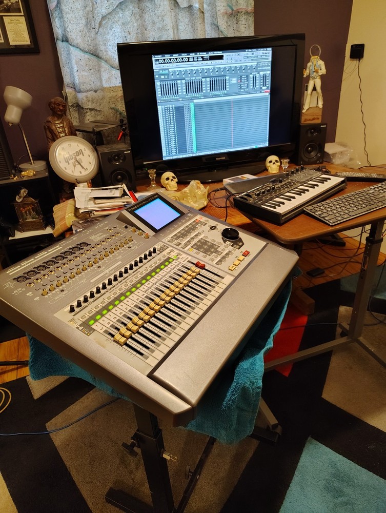 Roland VS-2480 CD Workstation