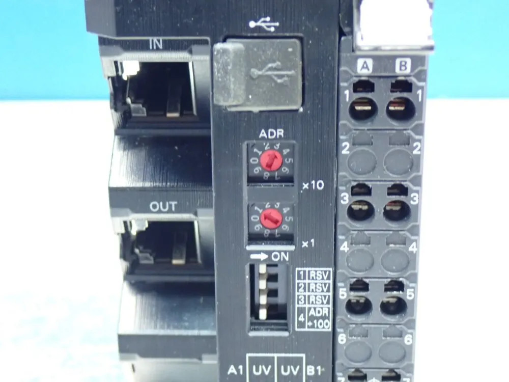 OMRON NX-SERIES ETERCAT COUPLER UNIT NX-ECC203