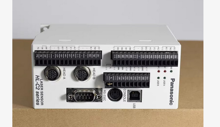 Panasonic HL-C2C Laser Sensor Controller Same as photos