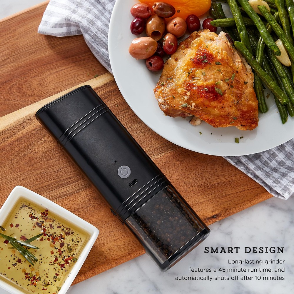 USB Rechargeable Feed Grinder, Filled With Peppercorns, Black