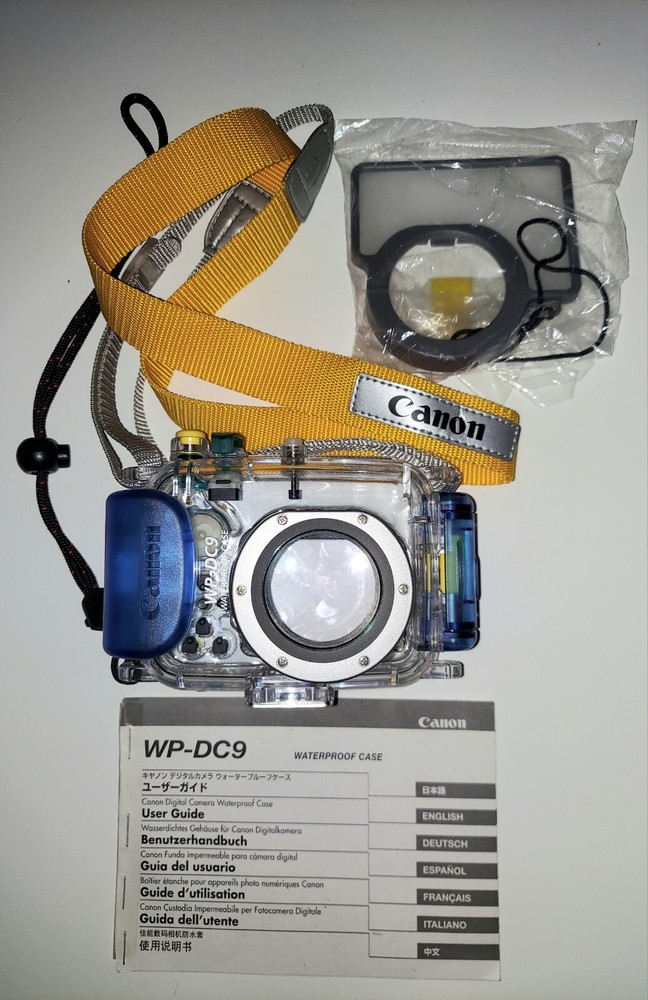Canon WP-DC9 Waterproof Case for SD800 IS Camera. Hand/Shoulder Strap/ Diffuser.