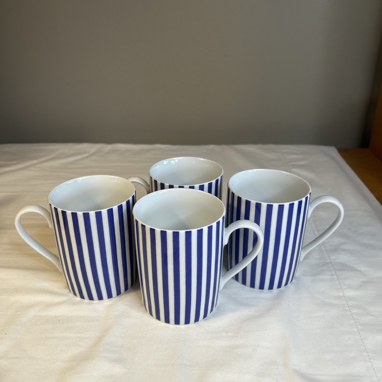 Set of 4 Wawel Made In Poland Porcelain Mug Cup Coffee Tea Stripes Blue White