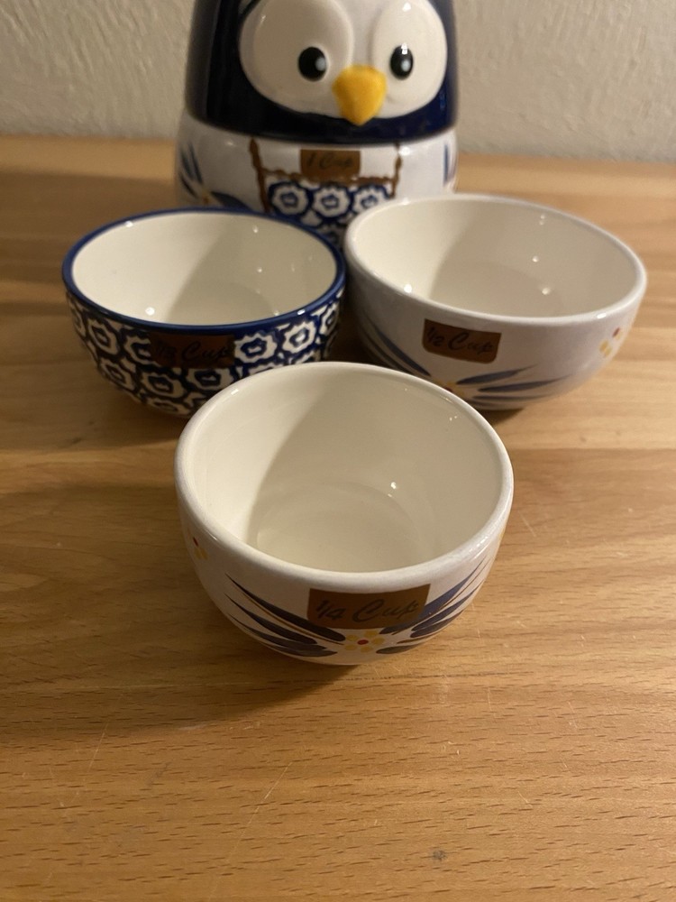 Temptations Old World Blue Owl Nesting Measuring Cups