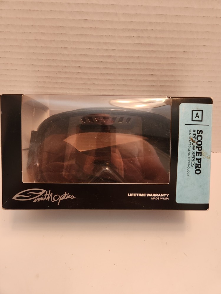 Ski Goggles Smith Optics Scope Pro SP3 Medium Fit Gloss Black Used
