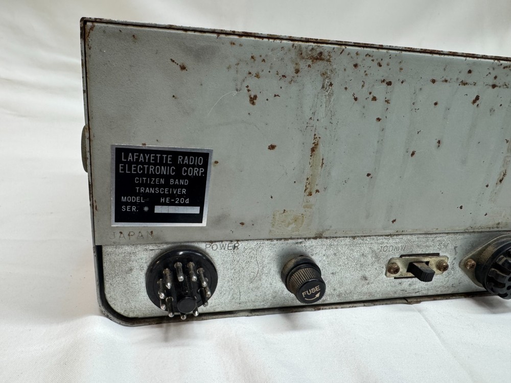 Lafayette HE-20d cb base station