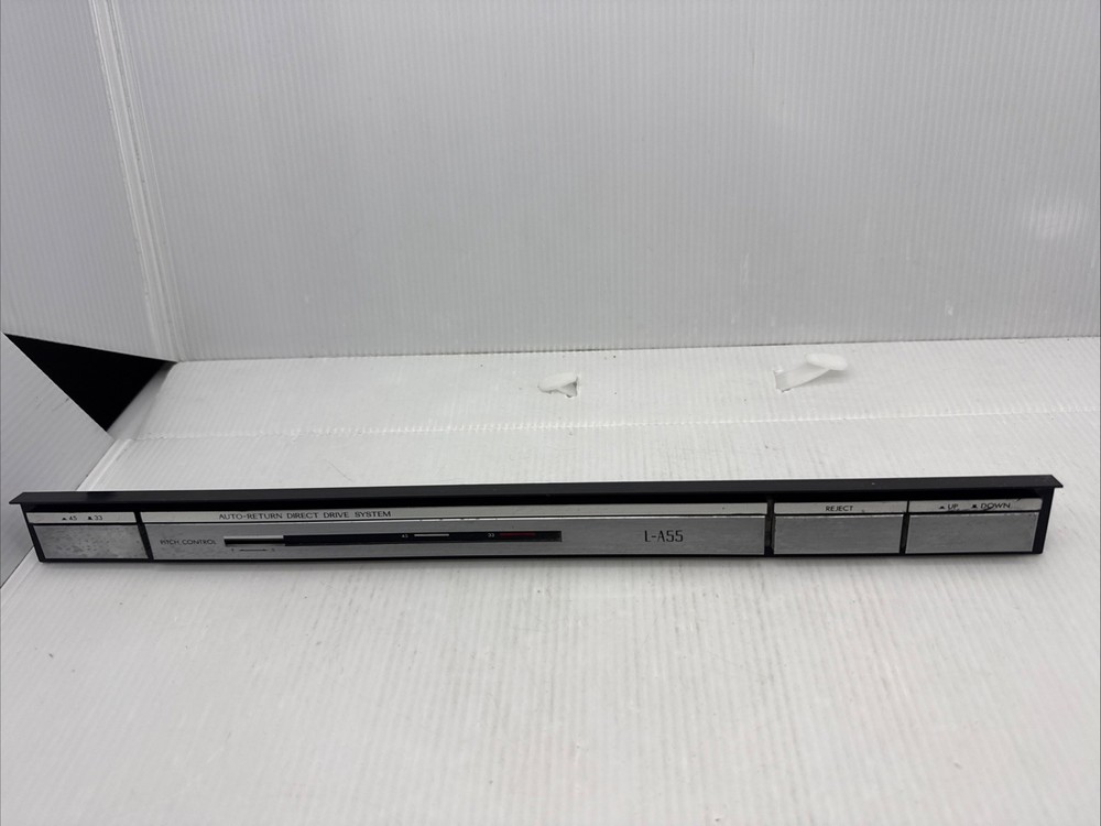JVC DIRECT DRIVE TURNTABLE RECORD PLAYER L-A55 FRONT BUTTON SPEED REJECT UP DOWN