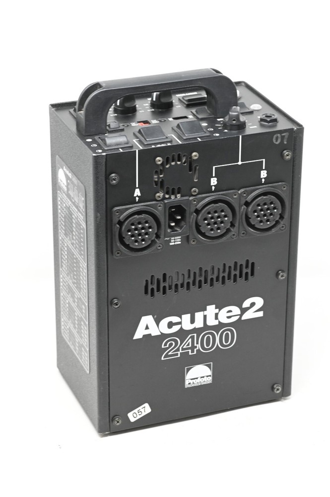 Profoto Acute2 2400 Watt Second Power Pack Generator 900774 (#057)