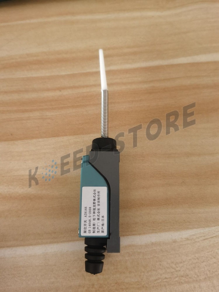 1PCS New Panasonic AZ8166 Limit Switch