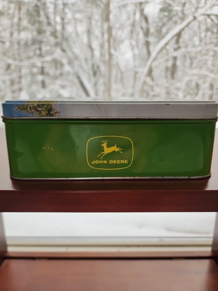 John Deere 7 1/2 Inch Square Tin