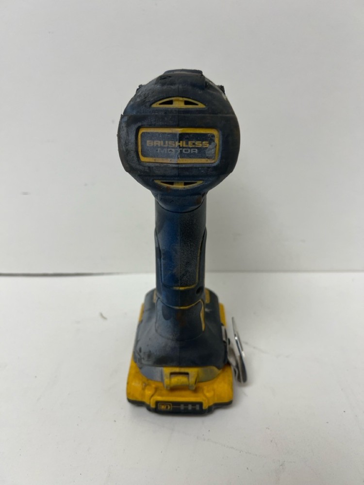 20v Dewalt Impact With Battery *Condition* (P08032520)