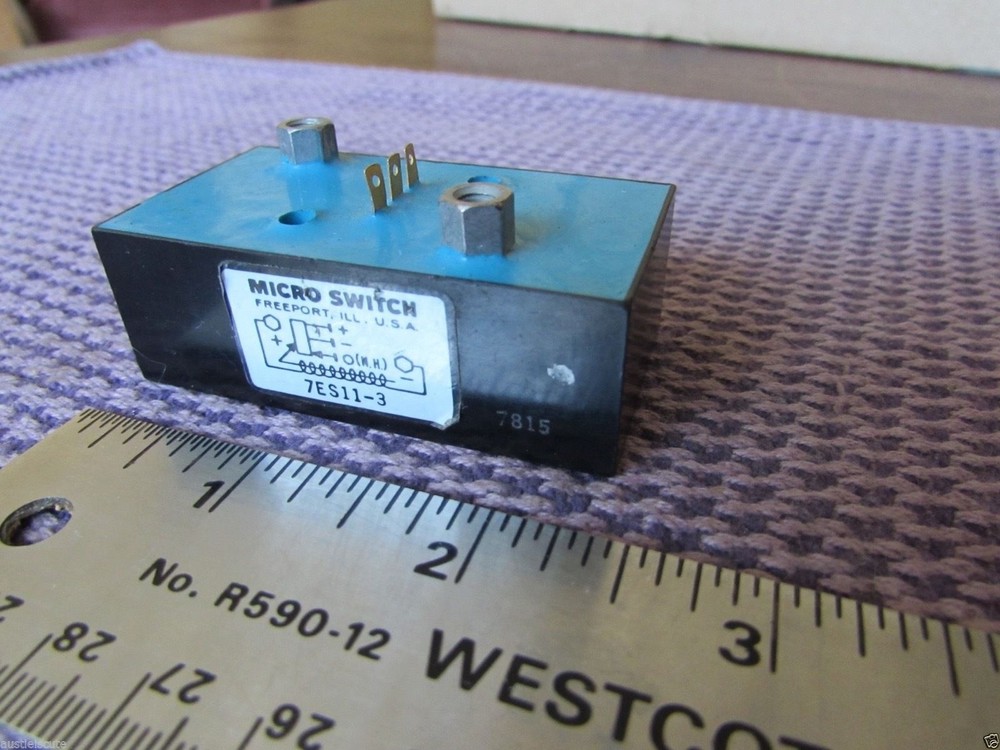 Microswitch Micro Switch 7ES11-3