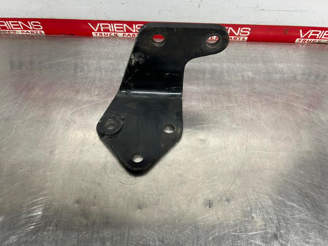 PACCAR A11-1637 BRACKET-ENGINE SUPPORT
