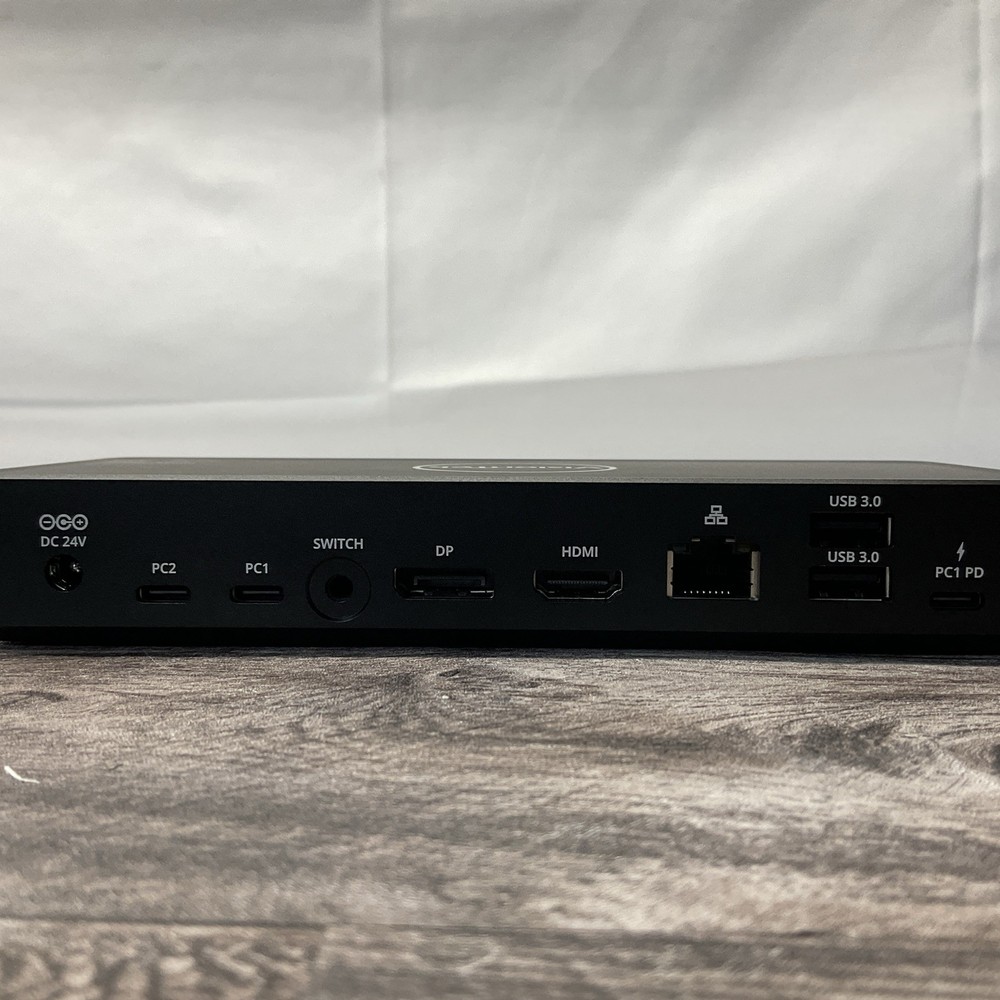 VisionTek VT2900 USB-C Docking Station New Open Box