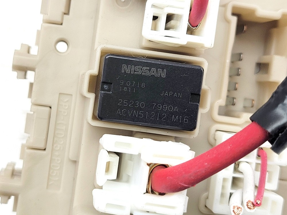 FUSE RELAY BOX 8901R RENAULT KADJAR 2020