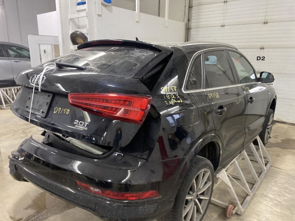 Complete Console Front Floor Fits 15-18 AUDI Q3 1031076