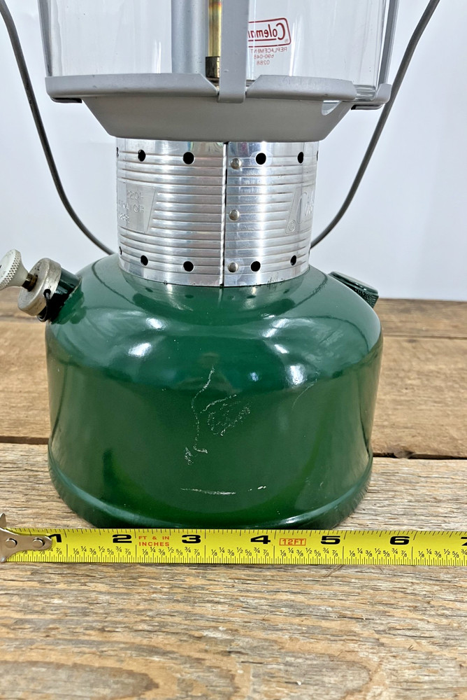 VTG Coleman Lantern Double Mantle Model 220F with Globe Dated 1/73- Untested