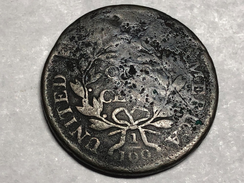 XXXX Draped Bust large cent. Poor, date not visible. #md1