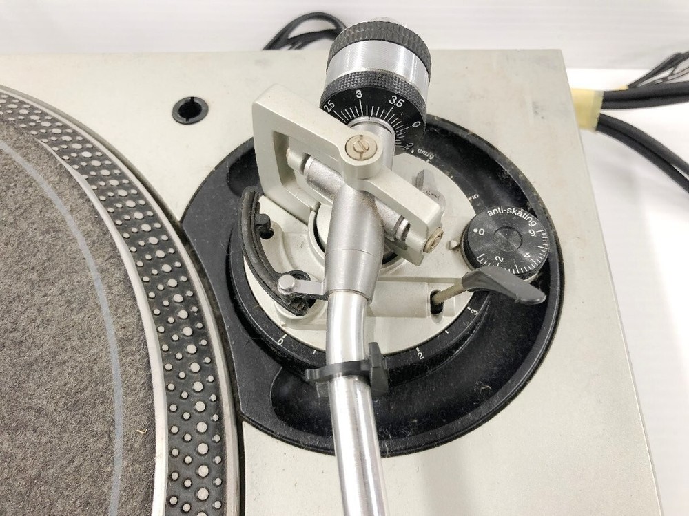 Technics SL-1200MK5 Silver Turntable Direct Drive Player Record Player