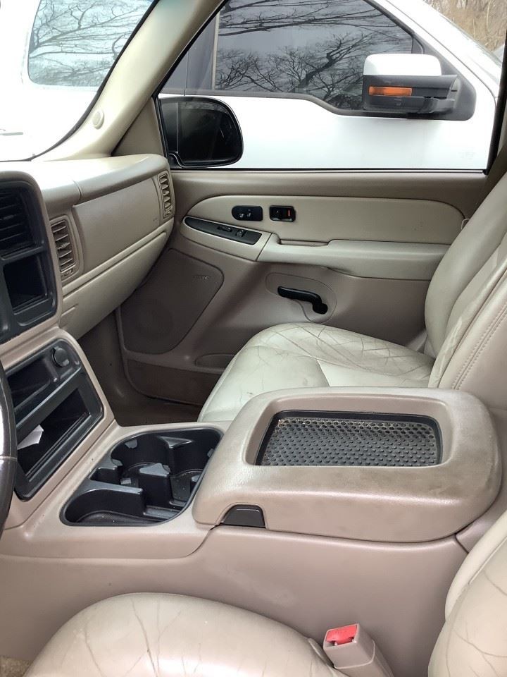 2003 TAHOE Third Brake Light OEM