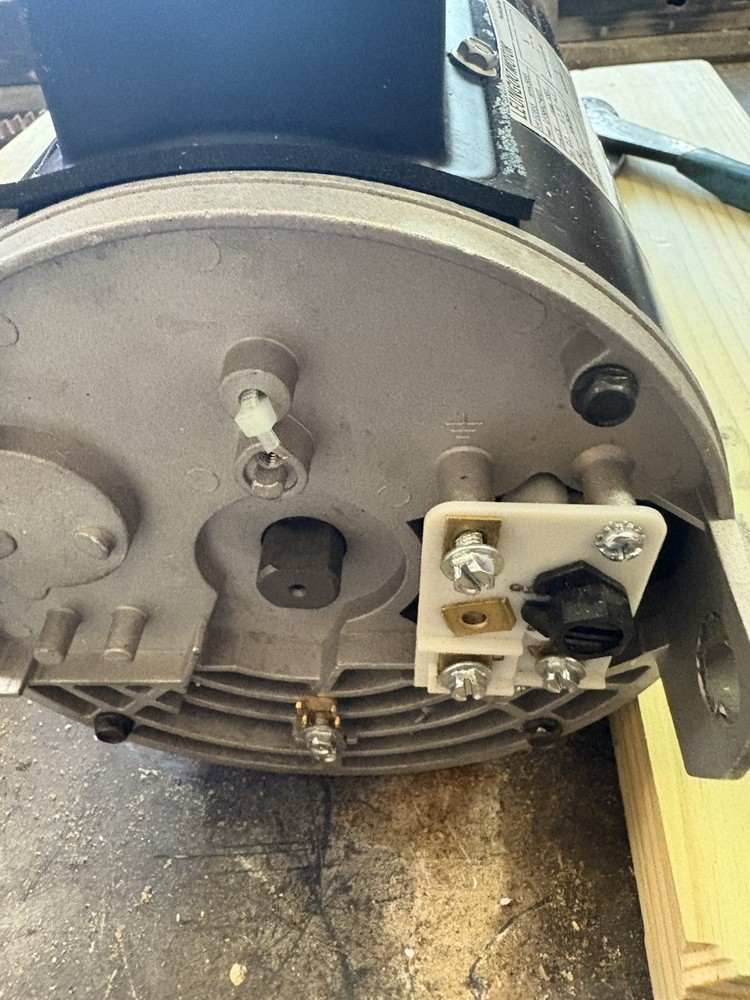 Leungoo Pool Pump Motor 230v
