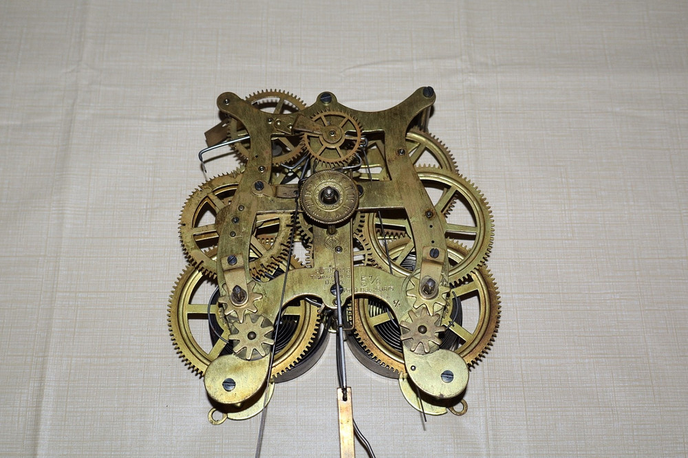 Seth Thomas Shelf Clock Movement