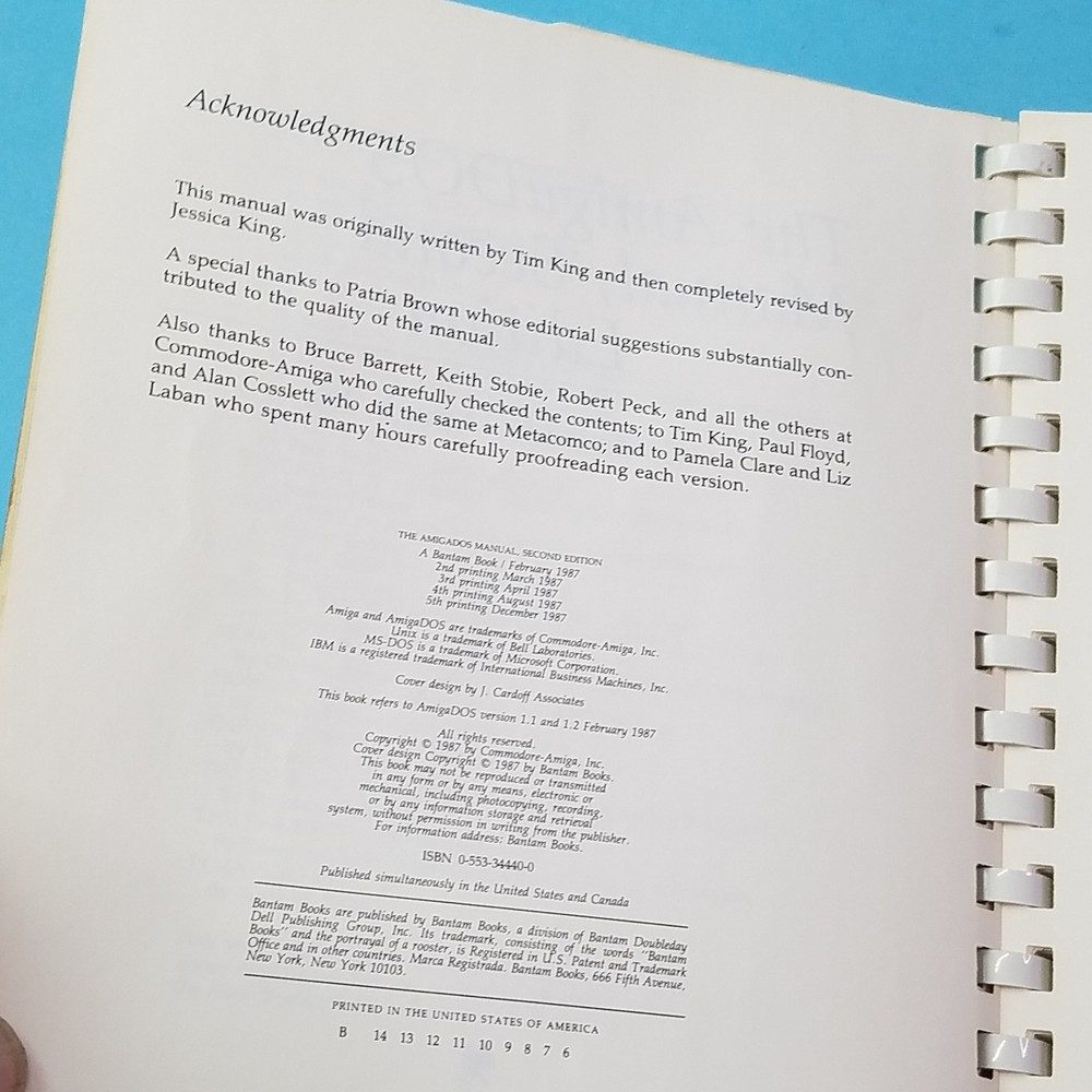 The Amiga DOS Manual 1987 2nd Edition