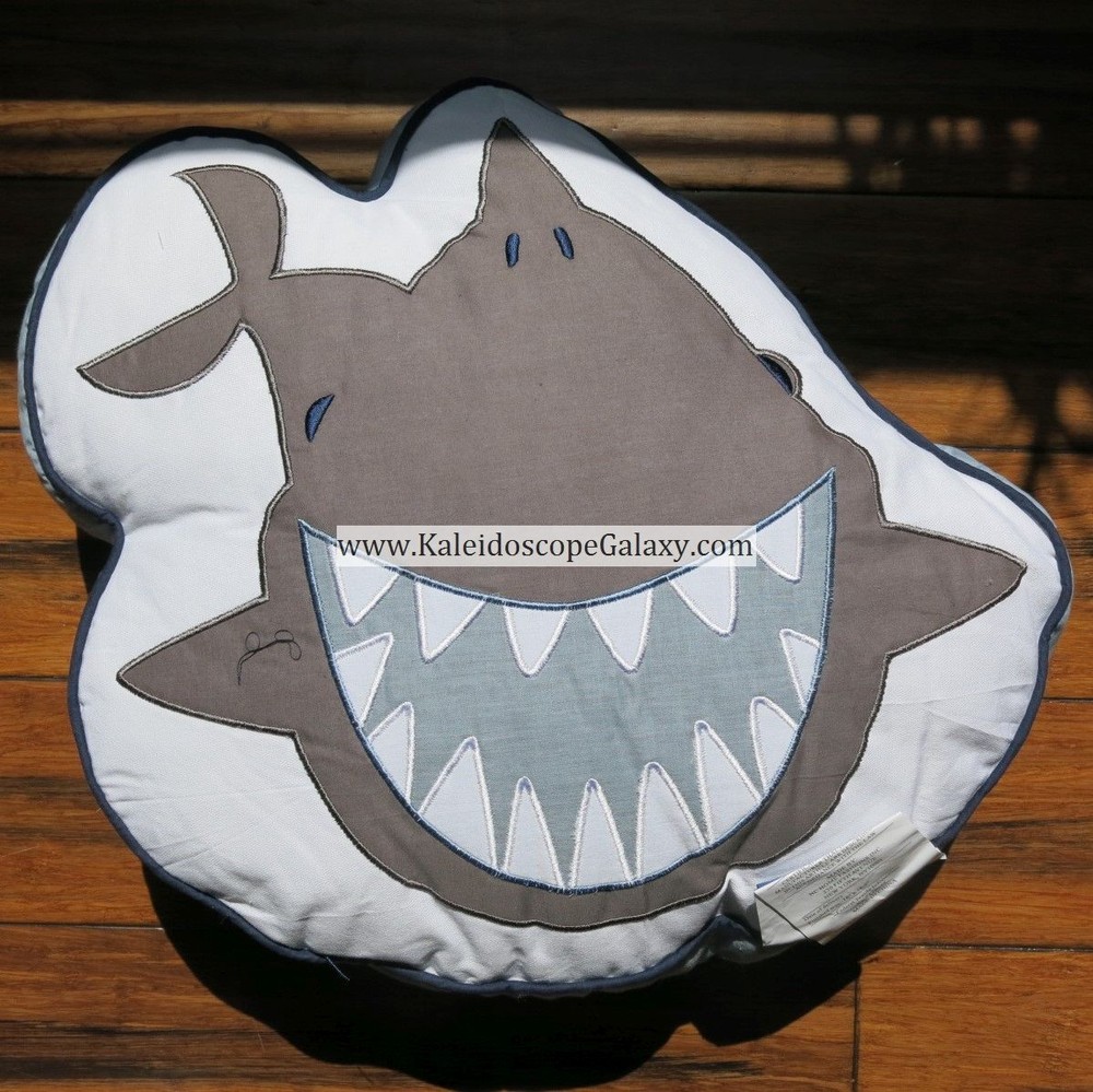 SHARK 9pc FULL/QUEEN COMFORTER ~ BLUE GRAY WHITE SHARKS ~ SHEETS