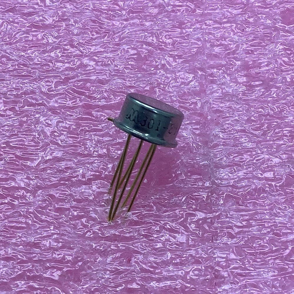 M301 - - INTEGRATED CIRCUIT