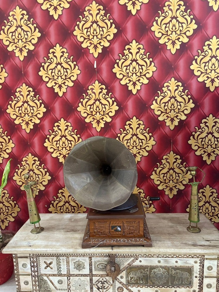 HMV Antique Gramophone Fully Functional Working Phonograph, win-up record player