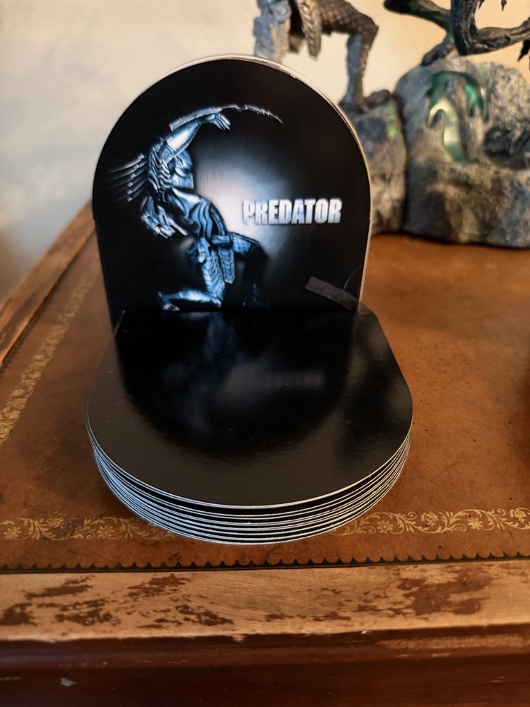 Aliens vs Predator Limited Edition Collectors DVD Set