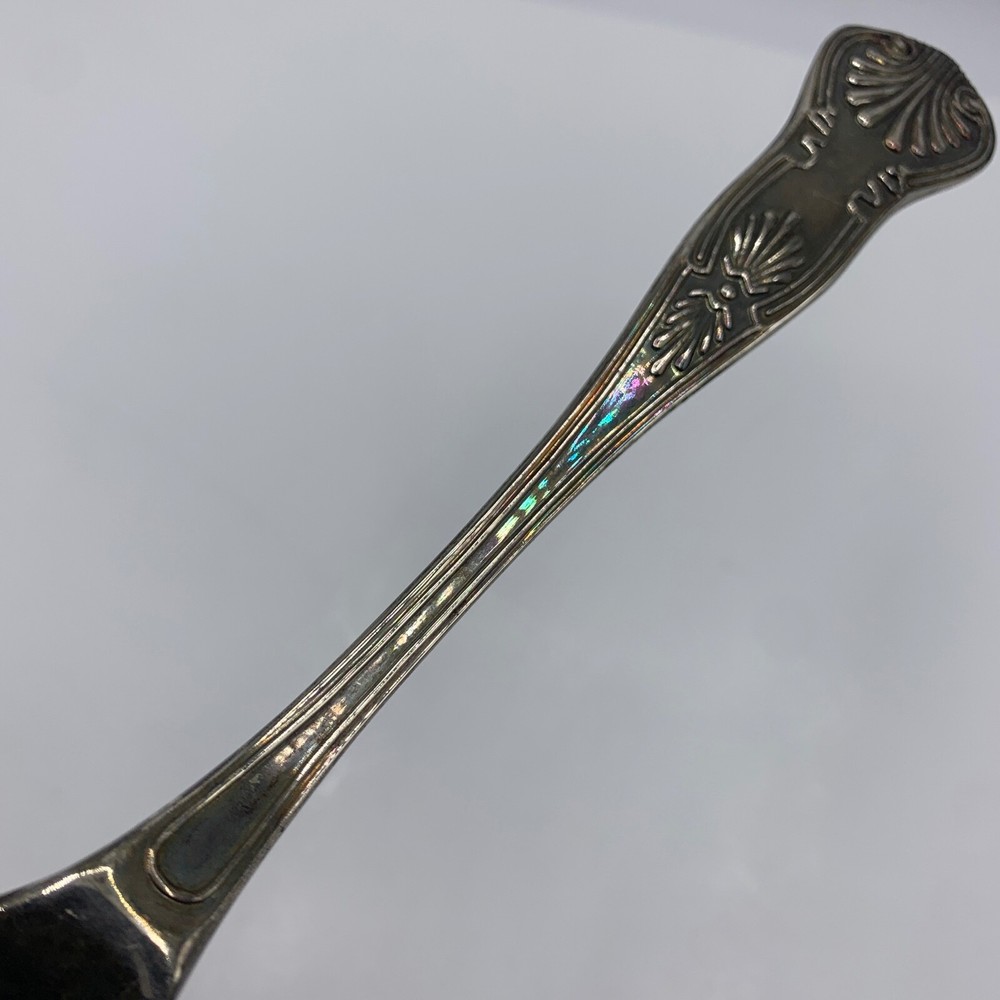 Vintage Shell Patten Pie Pastry Server 11 1/4 Inches Long