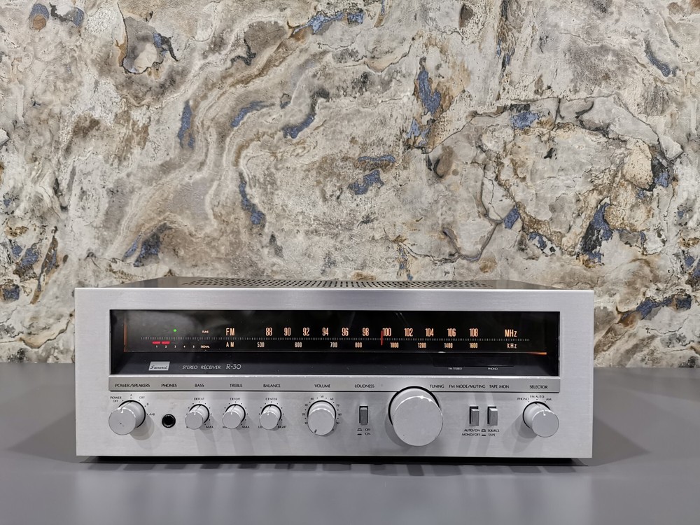 Sansui R-30 Stereo Receiver - Hifi Separate