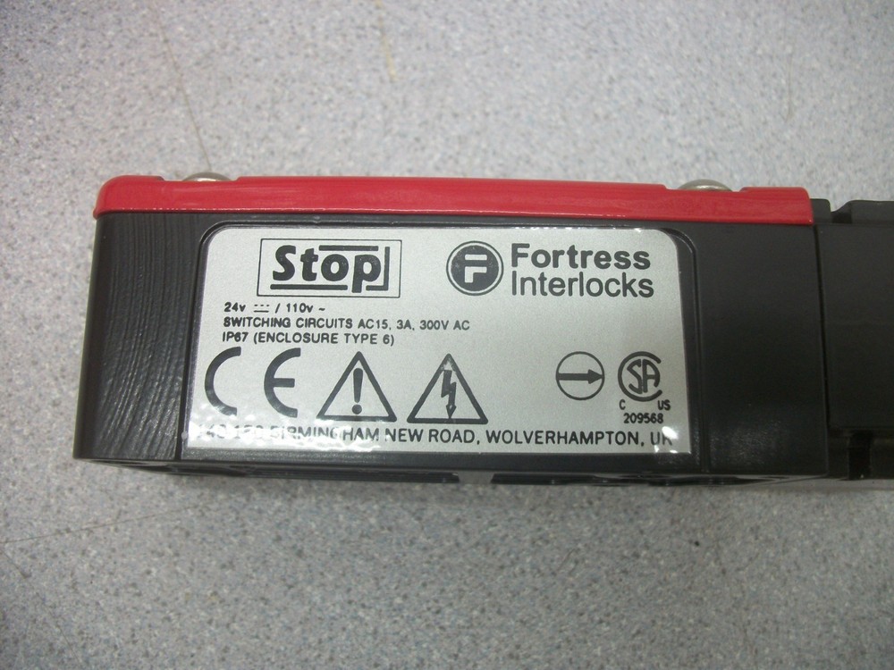 FORTRESS INTERLOCK STOP INTERLOCK 24VDC 110VAC