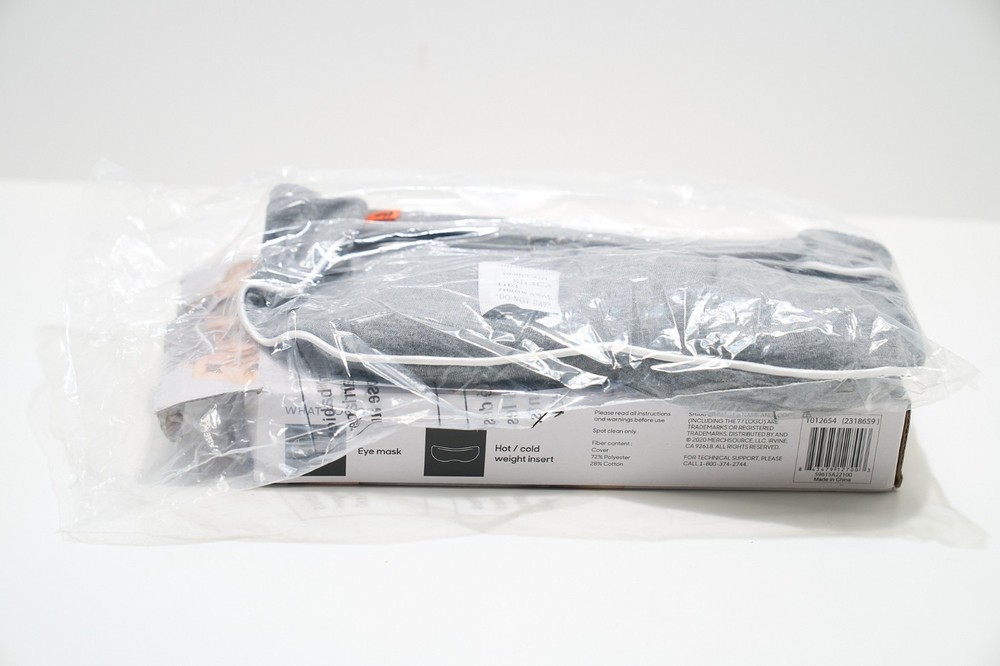 SHARPER IMAGE Weighted Comfort Eye Mask, Hot Cold Insert