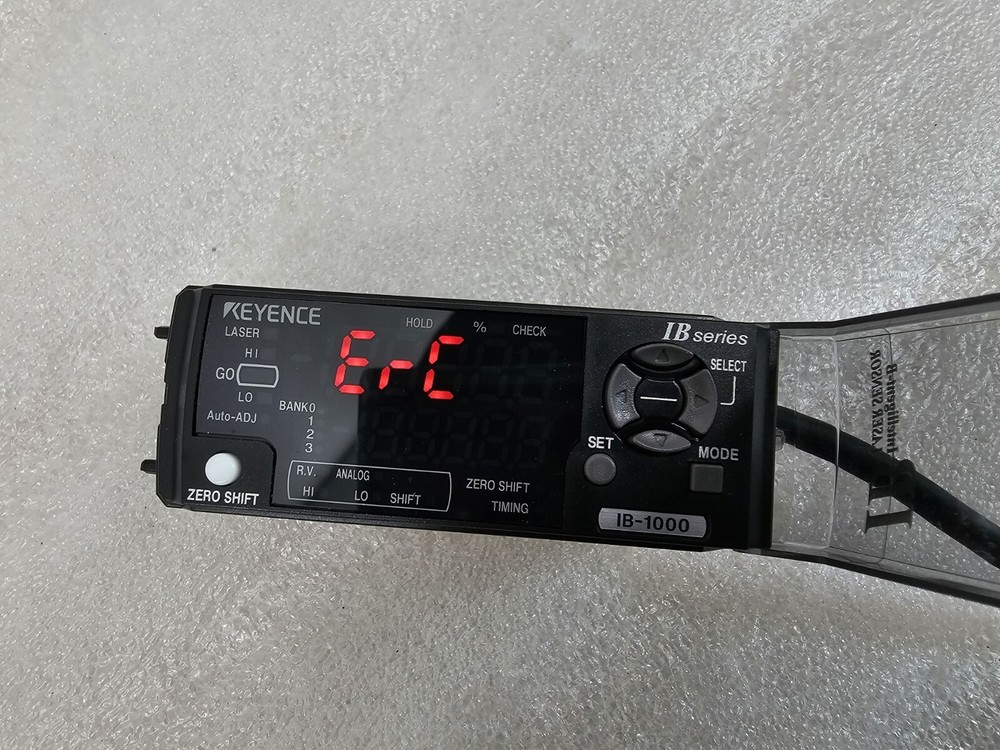 KEYENCE IB-1000 LASER AMPLIFIER UNIT