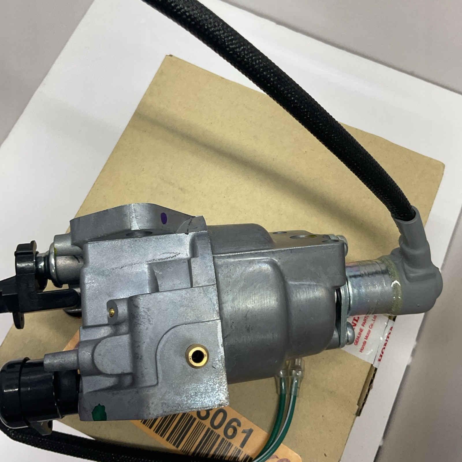 NEW Genuine HONDA Carburetor Assembly (Carb) GX340 16100-Z9H-703 OEM (BE82V A)