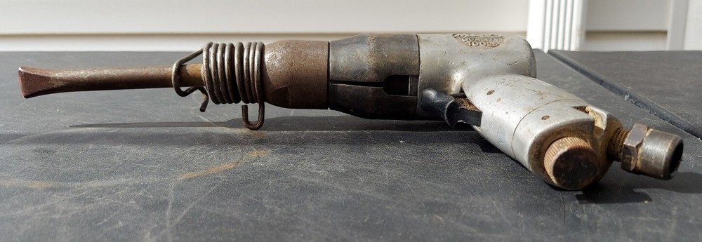Mac Tools Pneumatic Air Chisel Air Hammer W/ 1 Bit