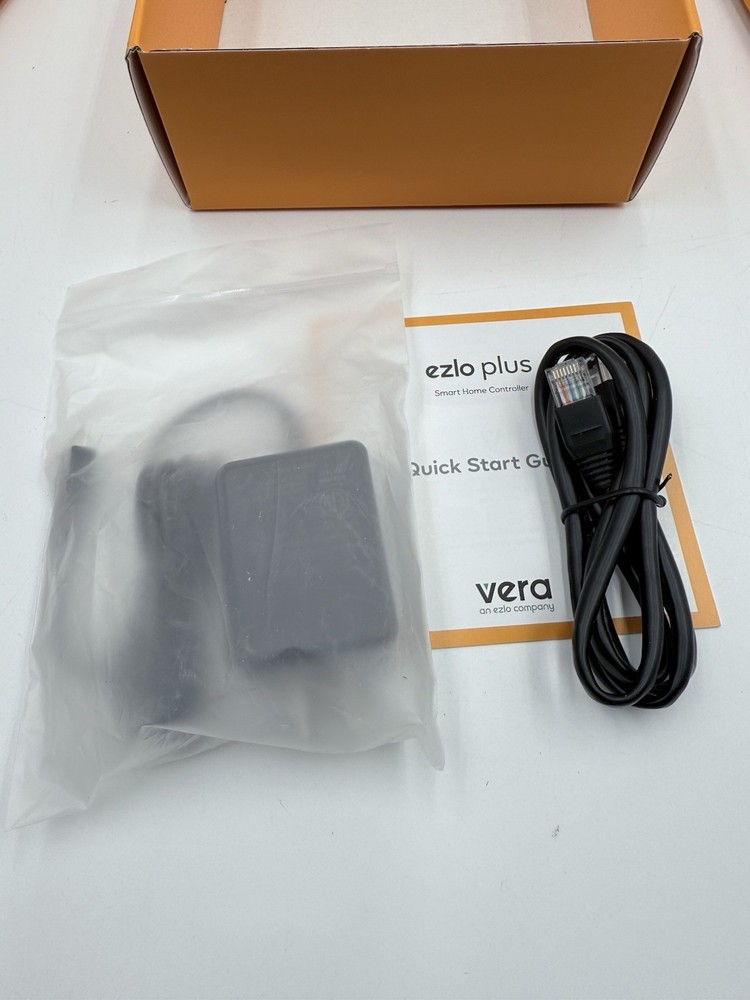 Ezlo Plus Controller Z-wave Plus Zigbee Wi-Fi New