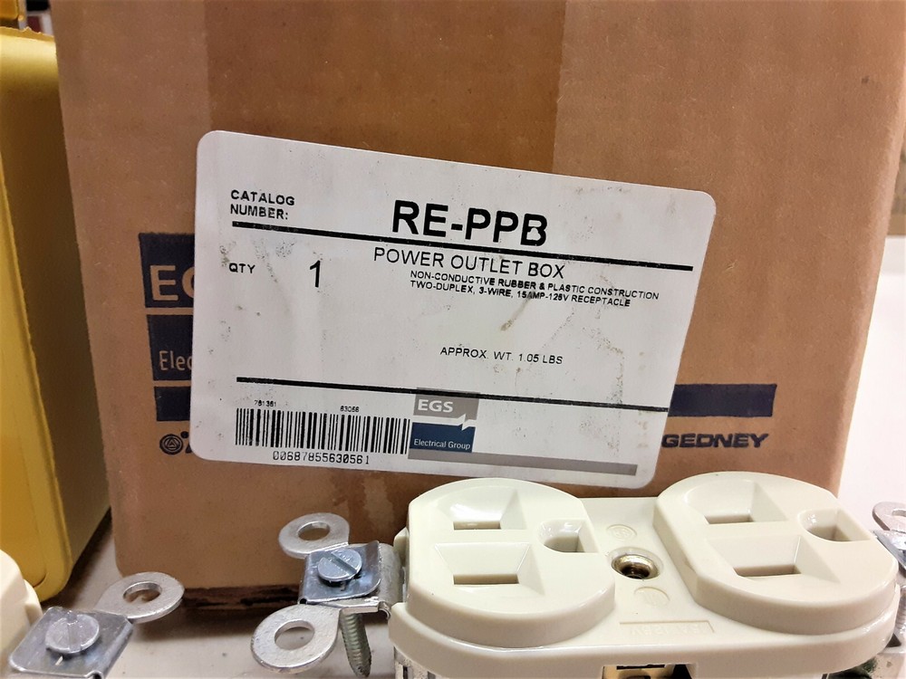 APPLETON RE-PPB Power Outlet Box - NIB