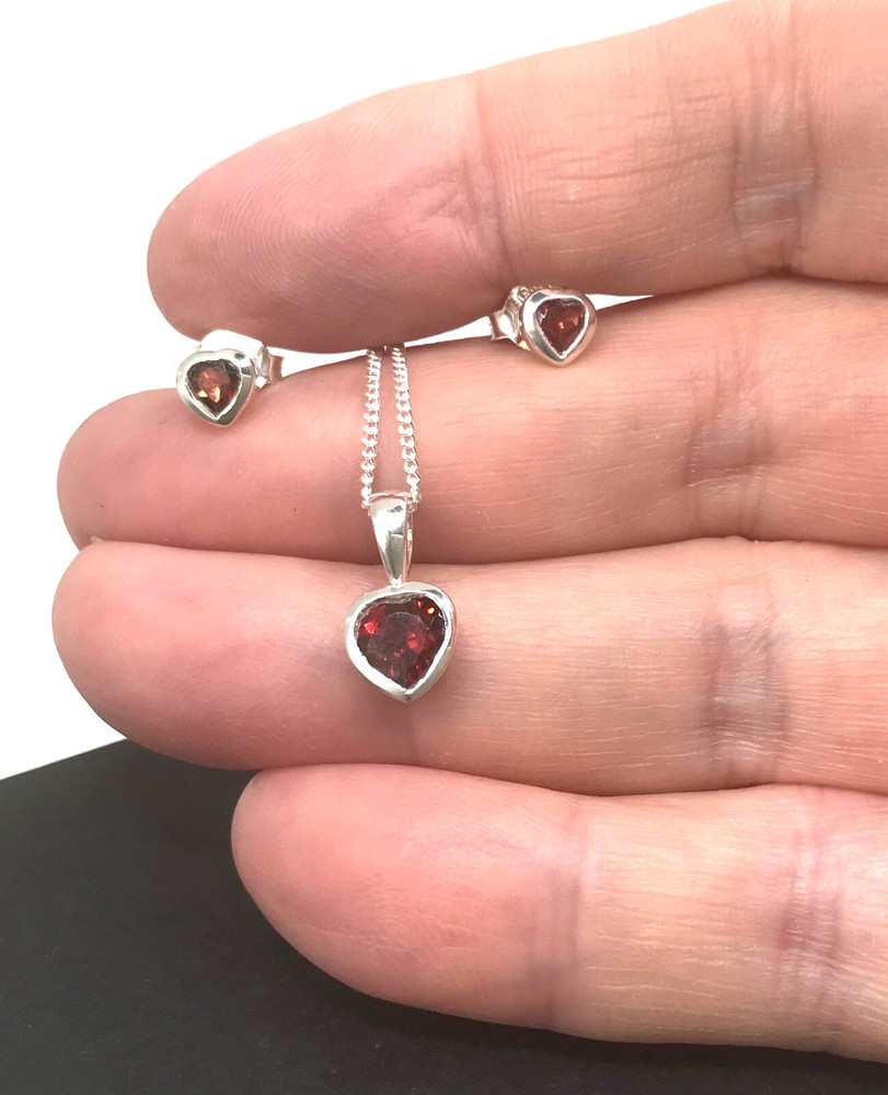 Garnet pendant stud earrings set, solid Sterling Silver. Heart, new. Gift box.