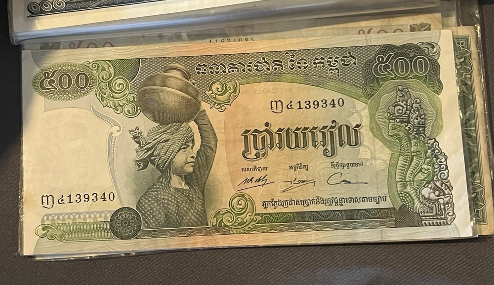 20 Different Asian Countries Bank Notes Banknotes In Sealed Package