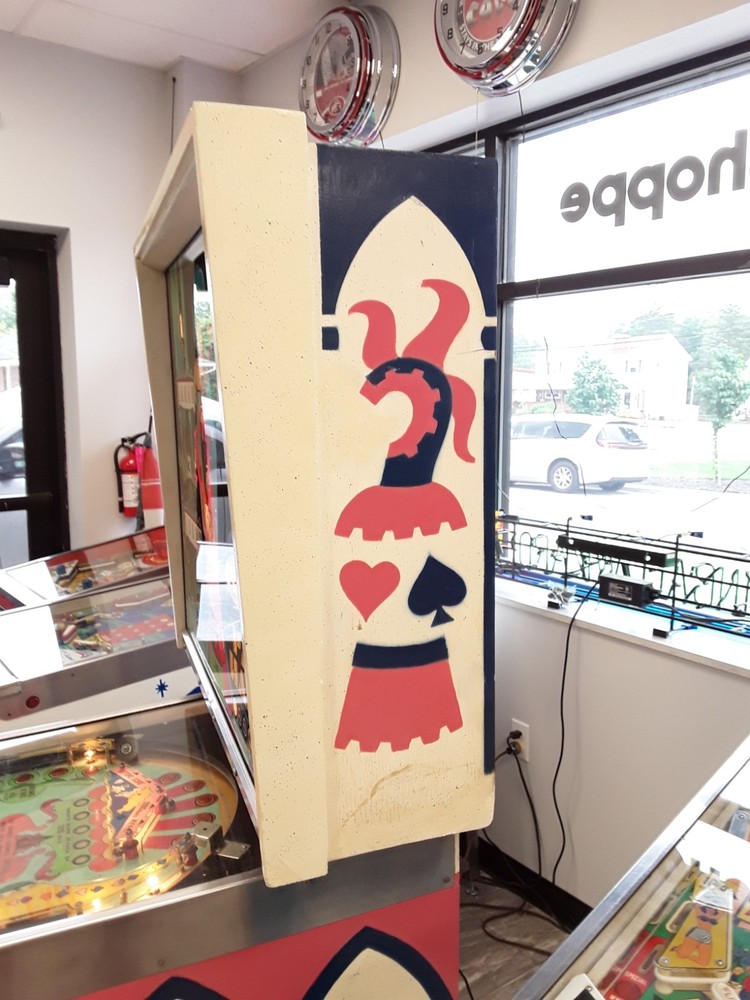 Pat Hand Pinball Machine by Williams