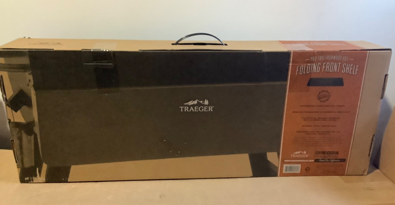 Traeger Pro 780 / Ironwood 885 Folding Front Shelf Accessory in Black