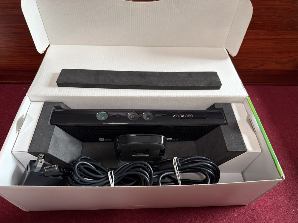 Microsoft, Xbox 360 Kinect Sensor, 1414, W/ Kinect Adventures, CIB, All untested