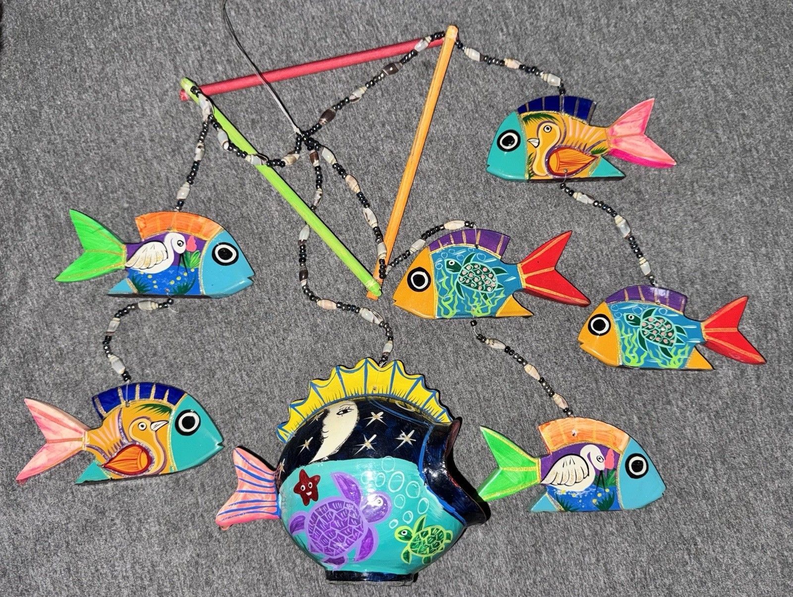 Hand Made Mexican Folk Art Fish Wooden Mobile Painted Colorful Windchime TZ1