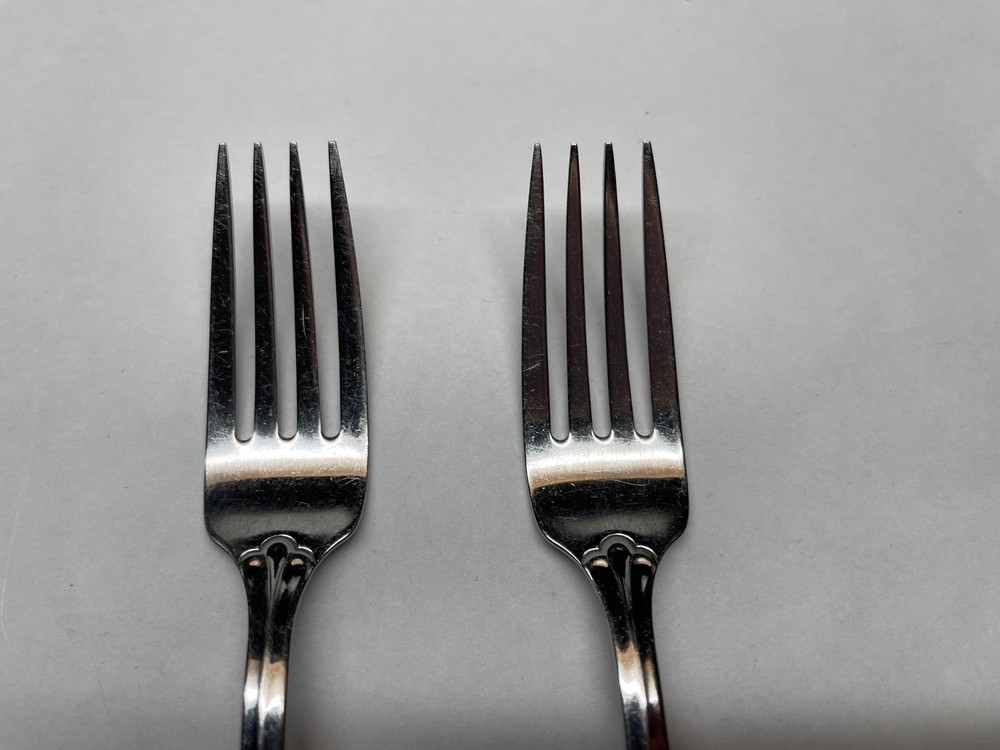 Oneida Tribeca Stainless Glossy Dinner Fork Teaspoon or Serving Spoon Fork -Choi