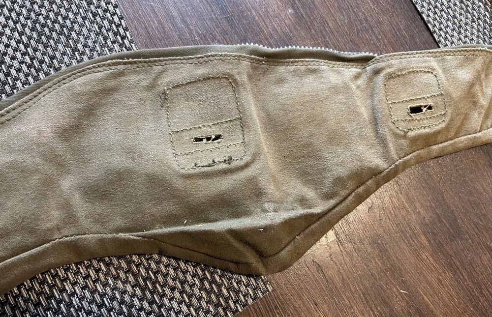 1945 original nos WW2 US Army Thompson Case / Cover.