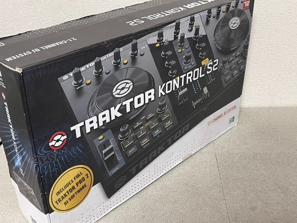 Native Instruments Traktor Kontrol S2 MK1 DJ Controller 2-Channel with Adaptor